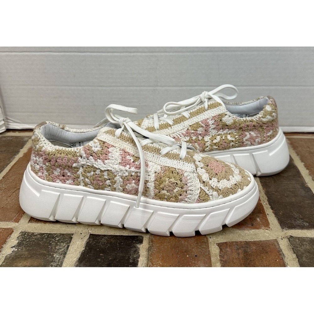 Free People Pink Tan Crochet Sneaker Granny-core Lug Sole Lace Up Women's 8.5